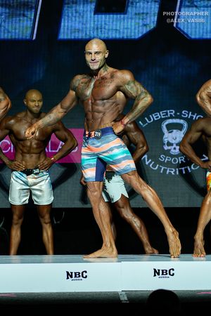 MAN'S PHYSIQUE 179